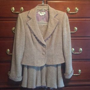 Size 4 Light Purple Tweed Kay Unger Suit